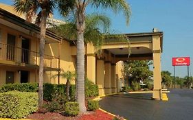 Econo Lodge  2*